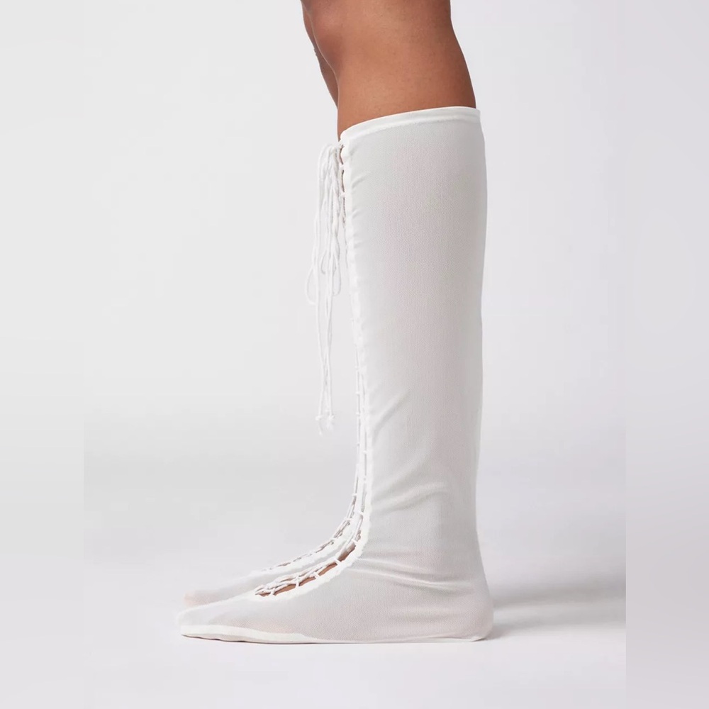URBAN OUTFITTERS Lace-Up Corset Knee High Sock - Picture 4 of 6